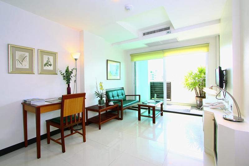 Laurel Suite Bangkok Pokój zdjęcie